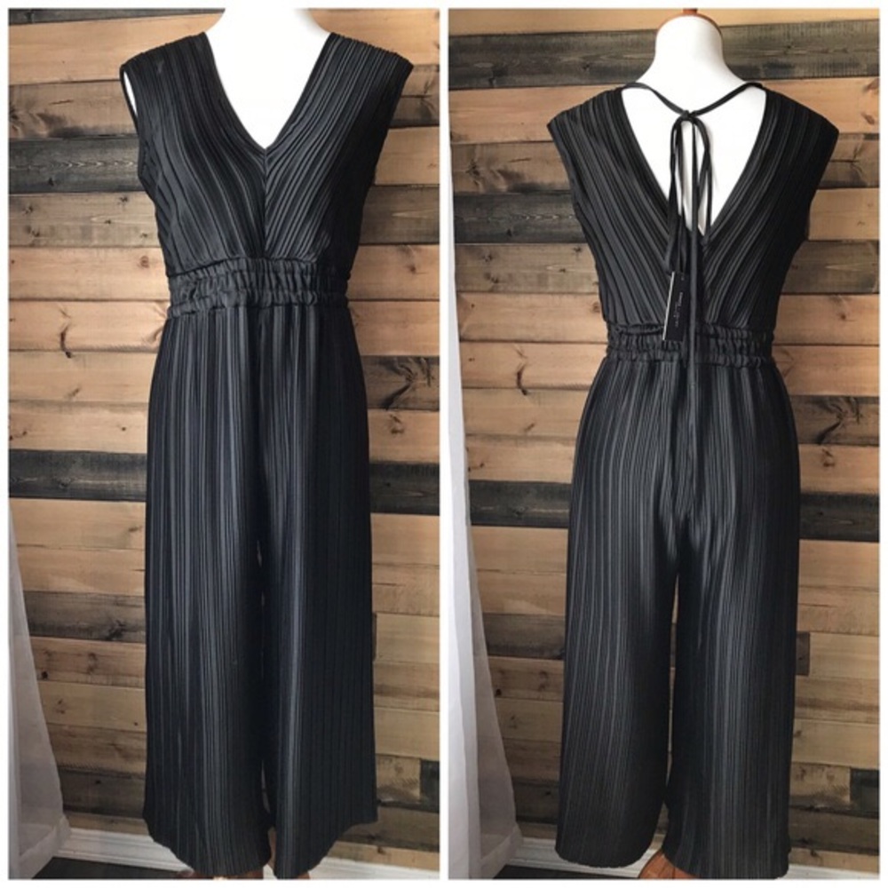 Romeo + Juliet Couture Romper